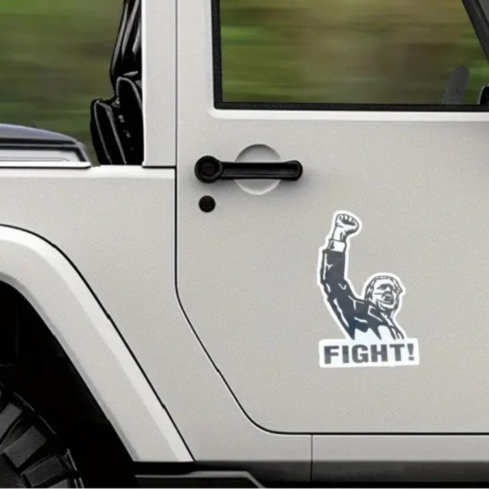 3/$25 Trump Vinyl Decal Sticker Raised Fist “Fight!” - Picture 4 of 7